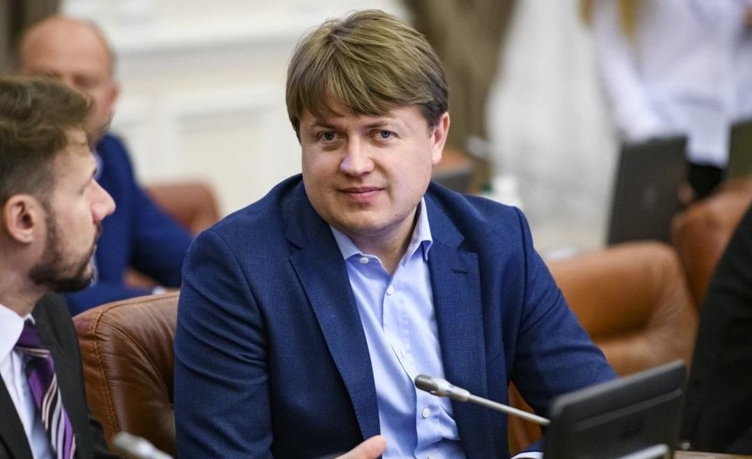 Эксперт рассказал, в чьих интересах Герус хочет перенести запуск рынка электроэнергии