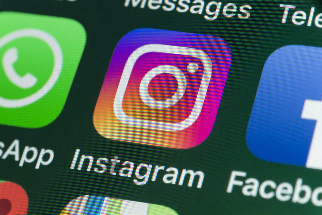 Facebook официально привязал к себе Instagram и WhatsApp