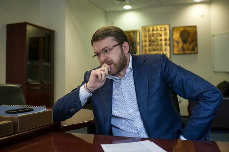 Гройсман предложил на главу Укроборонпрома бывшего топ-менеджера холдинга Новинского