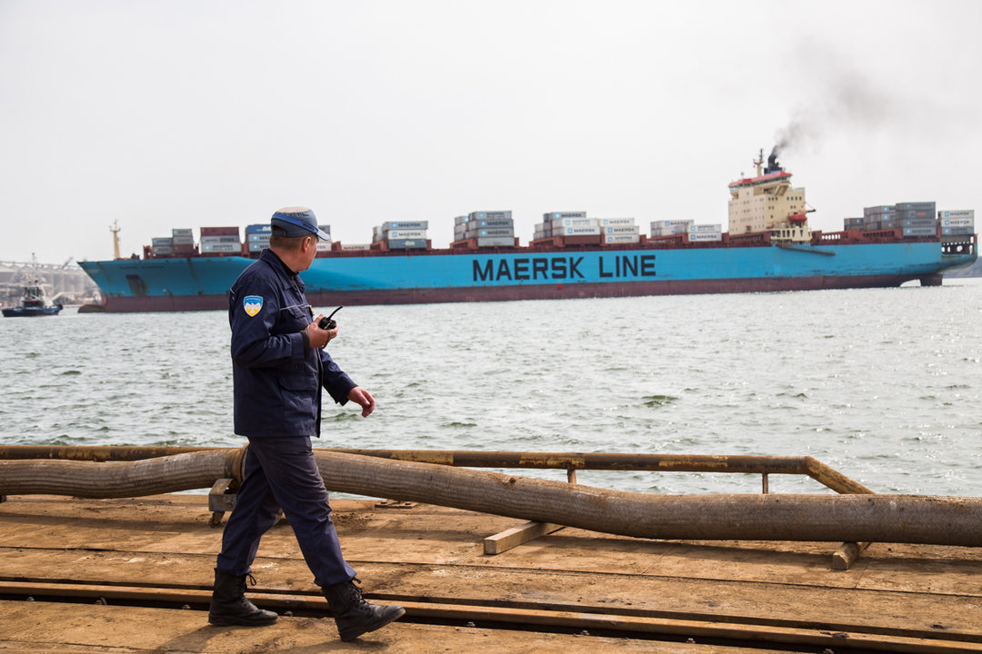 Как ТИС принял первое судно обновленного сервиса Maersk