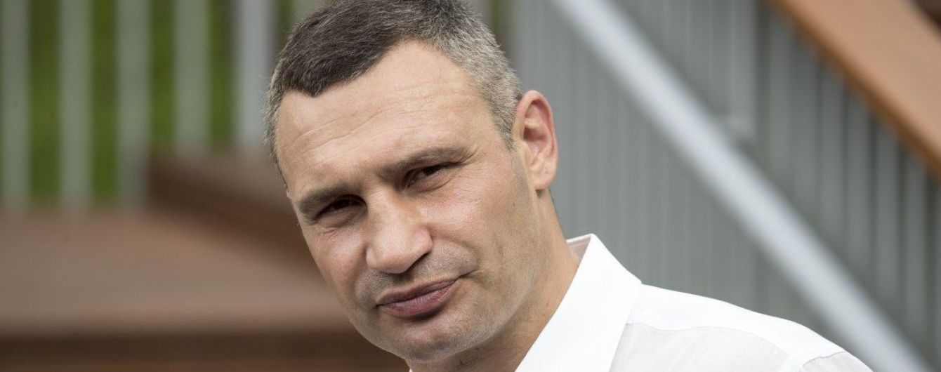 Кличко уволил своих заместителей Давтяна и Спасибко