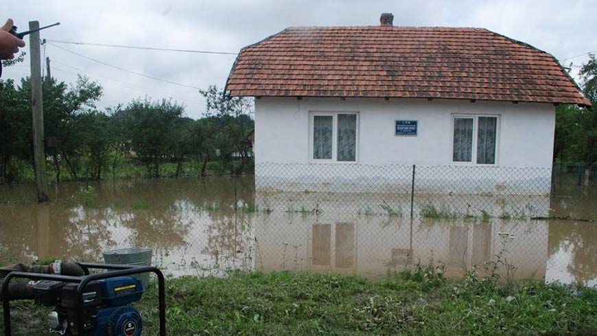 Ливни в Украине: на Львовщине и Херсонщине подтопленными остаются более 100 домохозяйств (ФОТО, ВИДЕО)