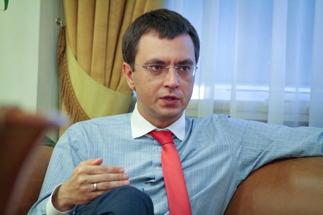 Министру инфраструктуры Омеляну зачитали обвинение в деле о его декларации