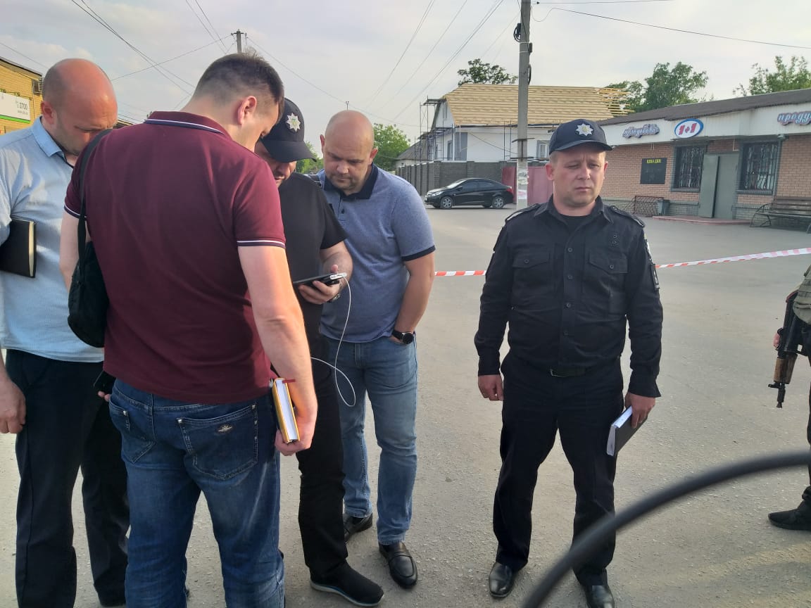 Мужчина подорвал гранату в отделении «ПриватБанка» после неудачной попытки получить кредит (ФОТО)