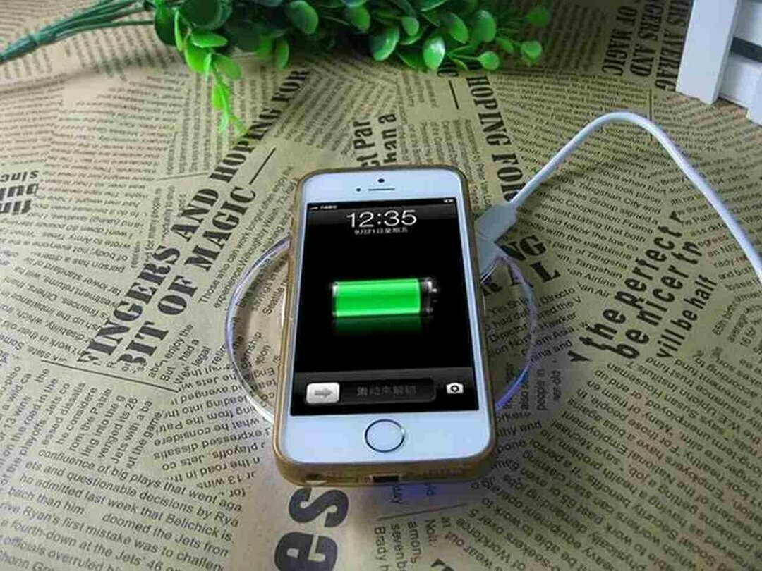 На украинских ЖД-вокзалах установят USB-порты для зарядки гаджетов