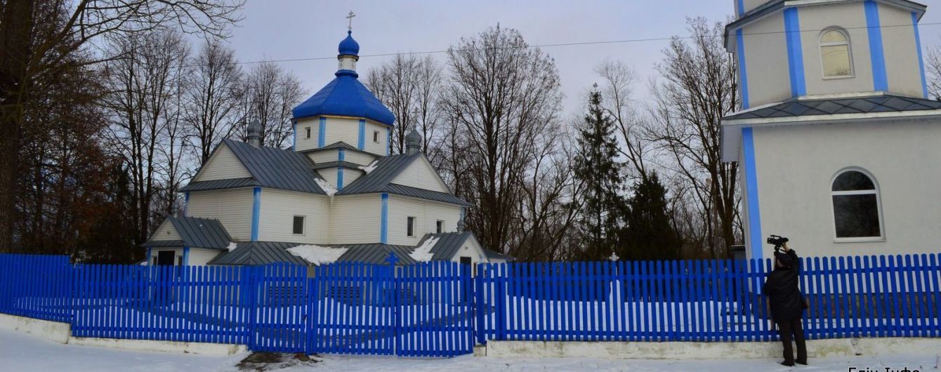 На Волыни из-за перехода церкви в ПЦУ произошла стрельба. Прихожане говорят, что стрелял священник