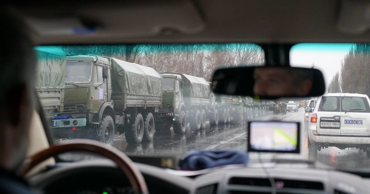 Нам не дозволяють будувати бази на кордоні з Росією. Значить, там є те, чого ми не повинні бачити