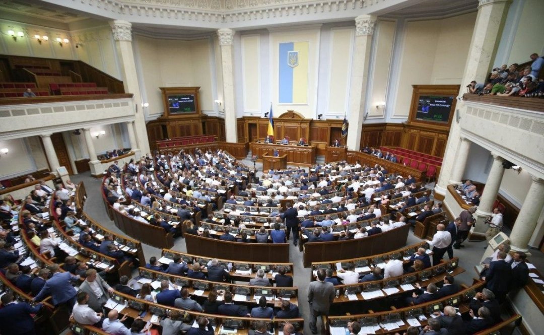 Нардепы одобрили криминализацию незаконного обогащения