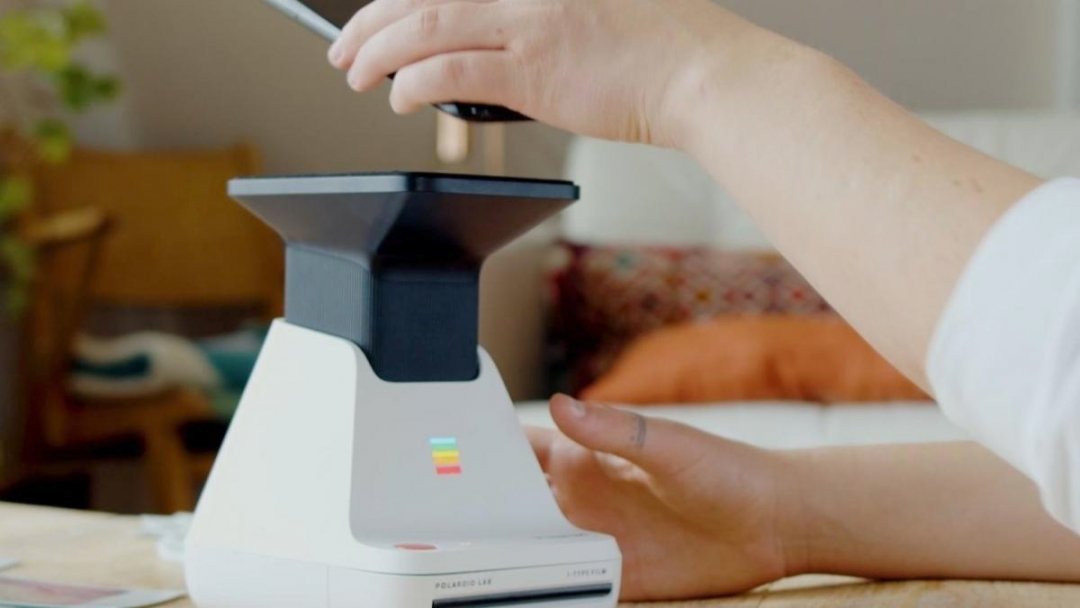 Polaroid выпустил карманный принтер, печатающий фото со смартфона