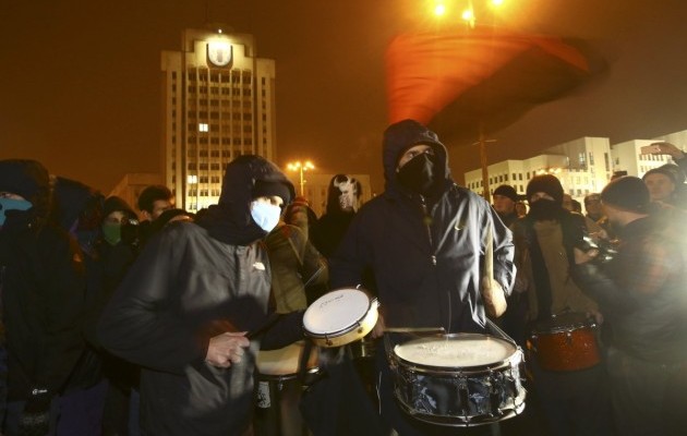 В центре Минска тысячи людей вышли на Марш рассерженных беларусов