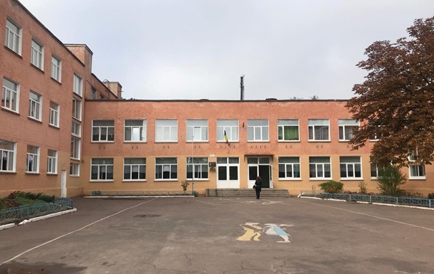 В Чернигове эвакуировали школу из-за распыления газа