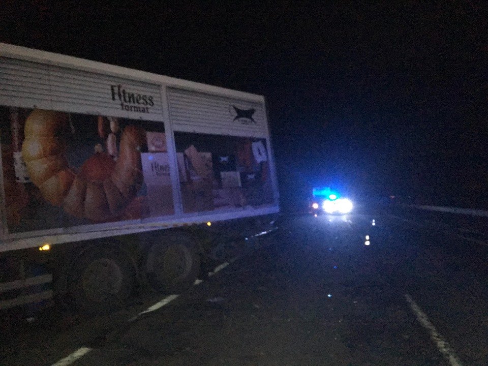 В Херсонской обл. грузовик протаранил автобус с пассажирами, есть пострадавшие