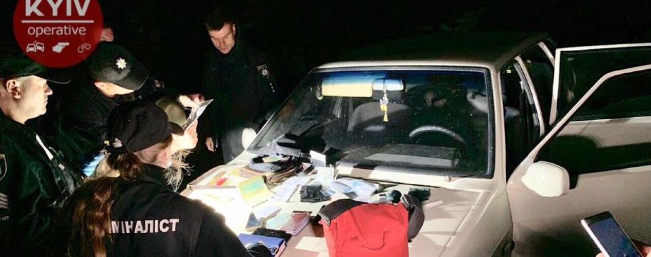 В Киеве мужчины с удостоверениями антикоррупционеров стреляли в полицейских – СМИ