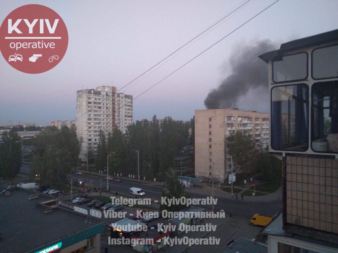 В Киеве на Борщаговке произошел пожар в многоэтажке