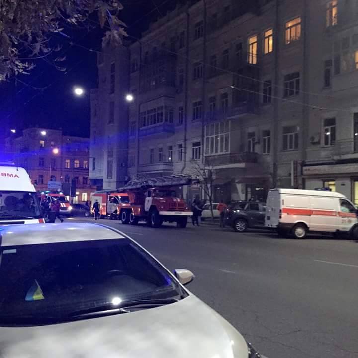 В Киеве на улице Саксаганского горел ресторан
