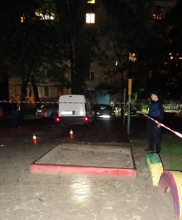 В Киеве произошла драка на детской площадке, есть жертвы