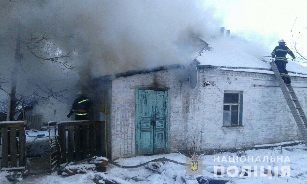 В Киевской области мужчина поджег дом своей бывшей девушки