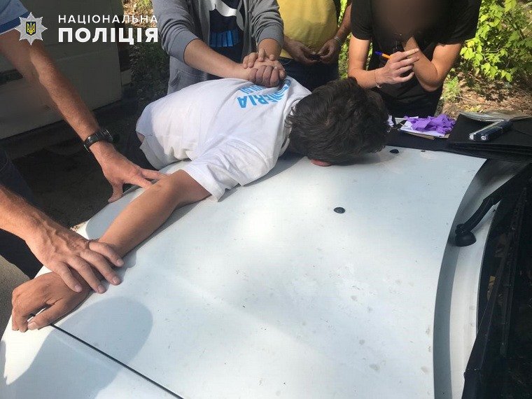 В Луганской области трое мужчин пытались продать боеприпасы