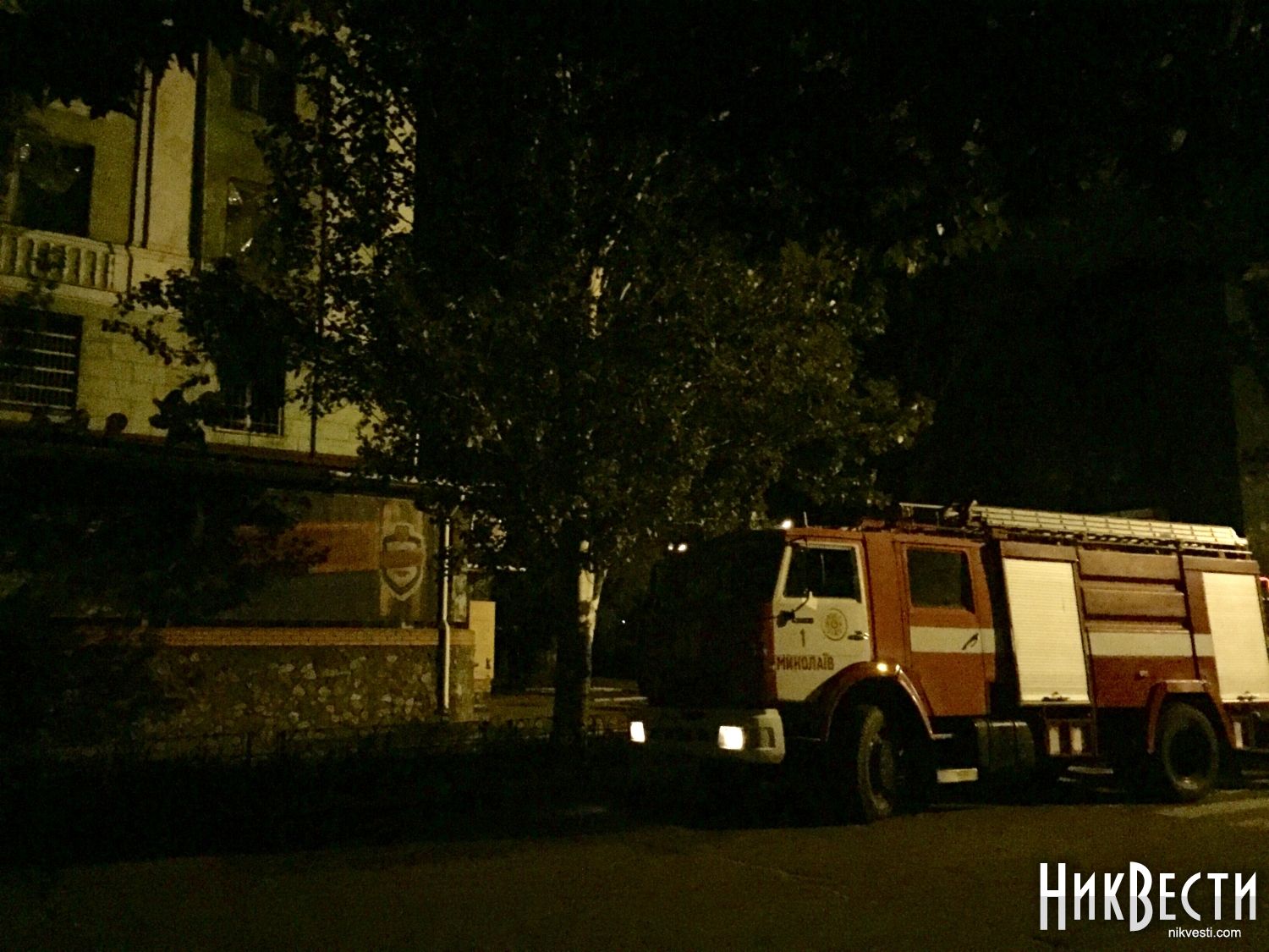 В Николаеве ночью горело здание общежития, есть пострадавшие