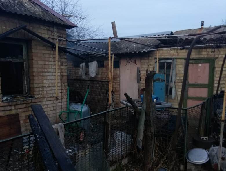 В пожаре под Киевом погибли двое малолетних детей