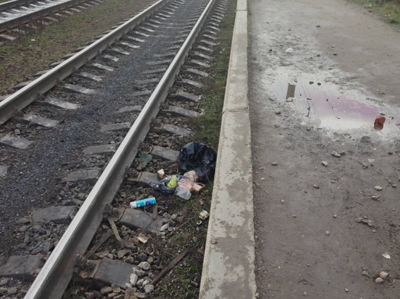 В Ровно грузовой поезд сбил мужчину, пострадавший умер в больнице