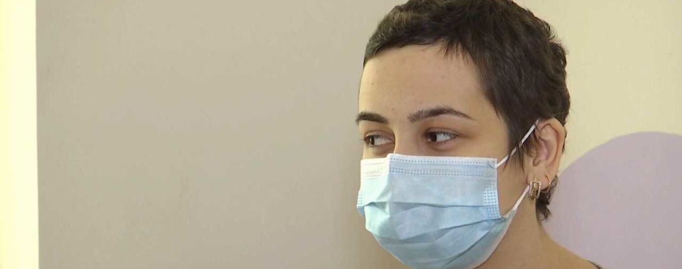 В срочной помощи нуждается онкобольная Вика. Врачи дают ей всего месяц