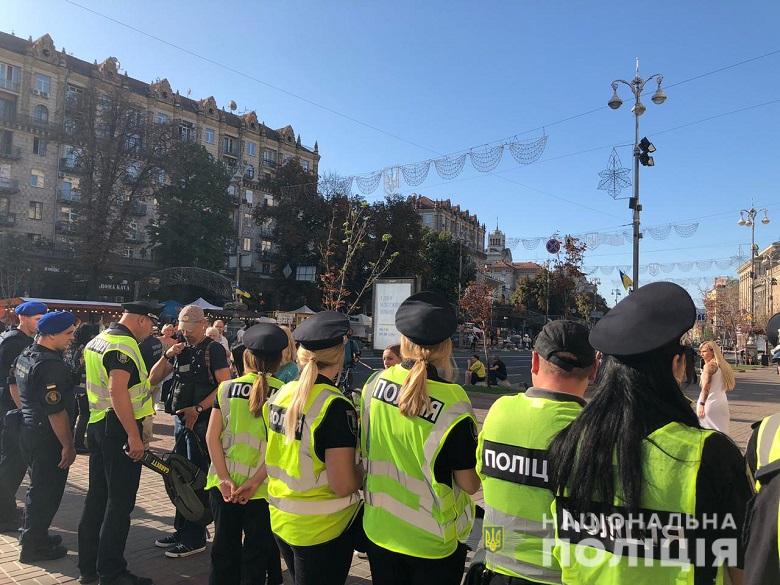 В столице за безопасностью во время массовых мероприятий в День независимости следит 3 тыс. правоохранителей