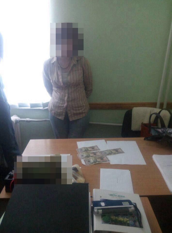 В Тернопольской области СБУ задержала на взятке доцента агротехнического института