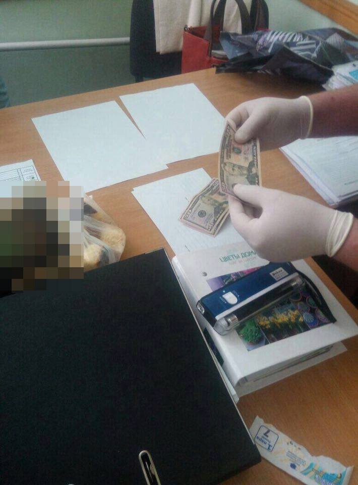 В Тернопольской области СБУ задержала на взятке доцента агротехнического института