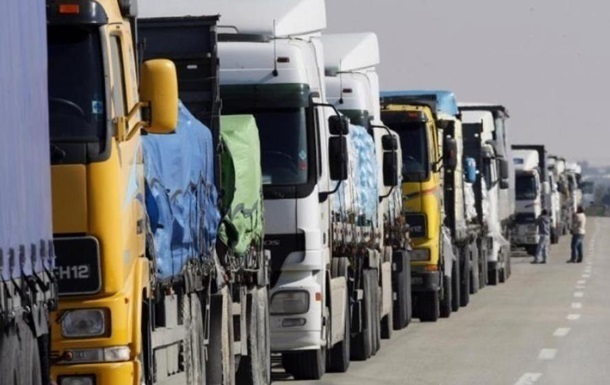В Украине начали взвешивать фуры в движении