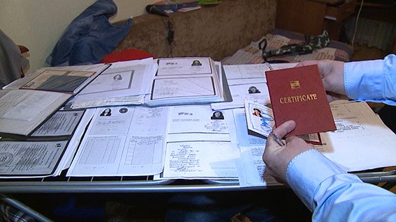 В Виннице супруги организовали центр по предоставлению услуг сексуального характера, прикрываясь массажным салоном