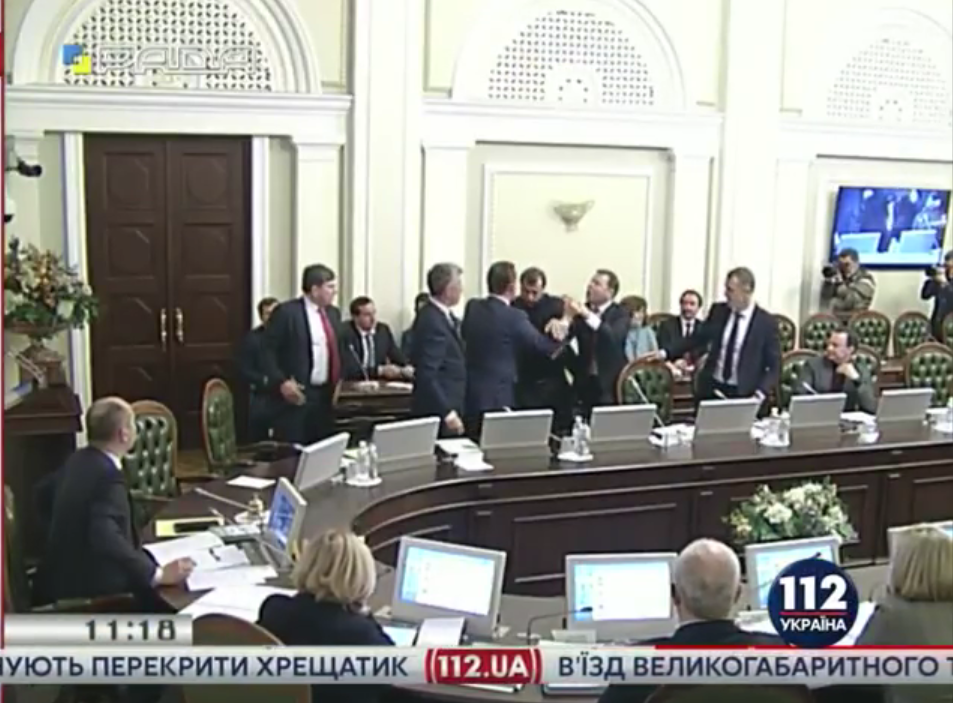 Бойко подрался с Ляшко на согласительном совете Рады