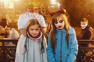 Ночь тыкв и жуткие образы: как одесситы отметили Хэллоуин