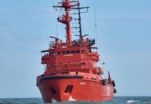 Возле острова Змеиный оккупанты захватили спасательное судно