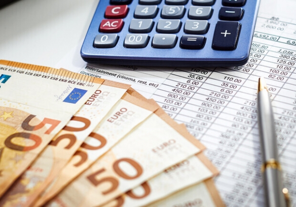 Курс валют в Украине 13 марта 2024 года: сколько стоит доллар и евро