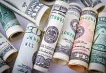 Курс валют в Украине 10 мая 2024 года: сколько стоит доллар и евро
