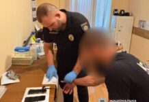 В Одессе задержали поджигателя, который поджег два автомобиля и скрылся в Кривом Роге