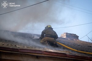 В центре Одессы горел жилой дом: последствия возгорания В центре Одессы горел жилой дом: последствия возгорания