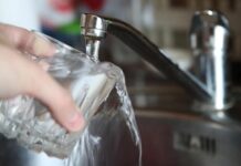 Масштабное отключение воды в Одессе 30 апреля: список районов и адреса